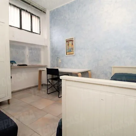Camera Privata Nel Loft Di Morena Torino