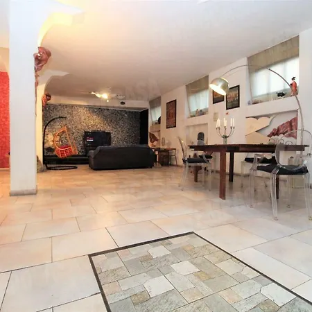 Camera Privata Nel Loft Di Morena * Torino